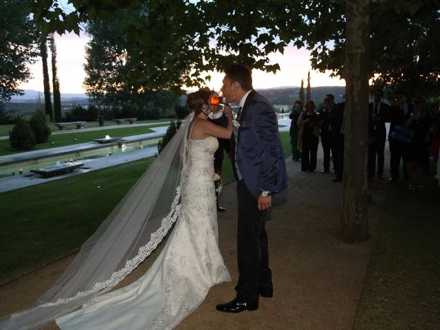 La boda de Adrián  y Beatriz  en Ávila, Ávila 23