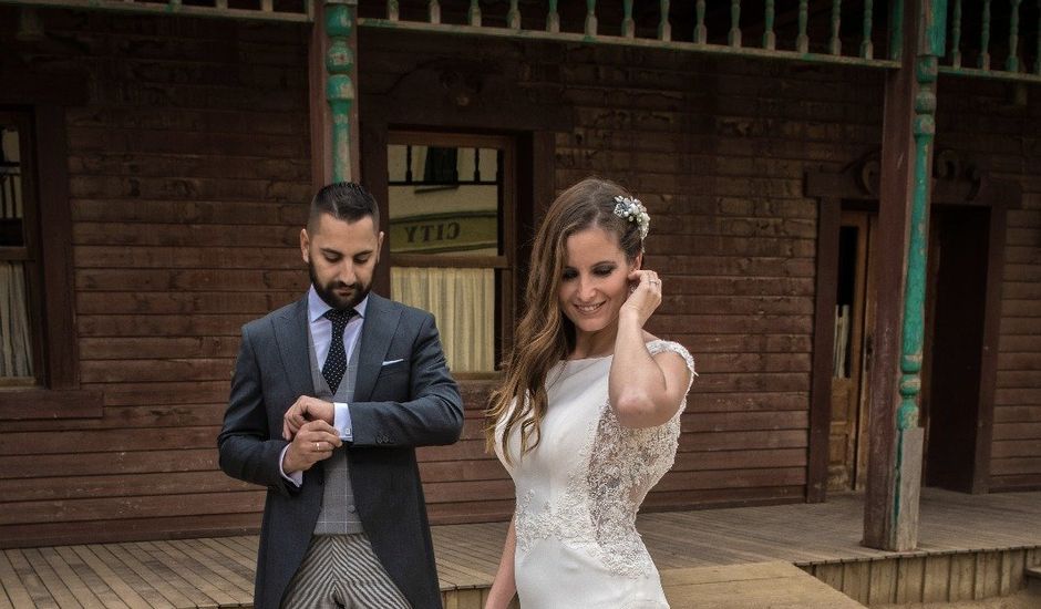 La boda de Juan y Reyes en Martos, Jaén