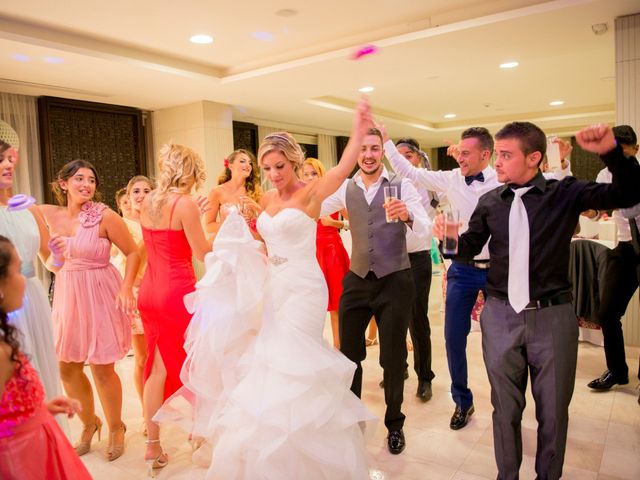 La boda de Akoran y Yessica en Puerto De La Cruz, Santa Cruz de Tenerife 41