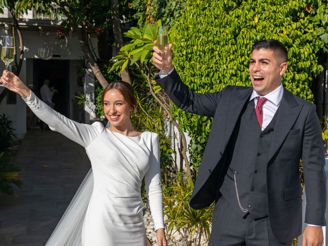 La boda de Juan Ignacio y Anastasia en Pueblo Benalmadena, Málaga 62