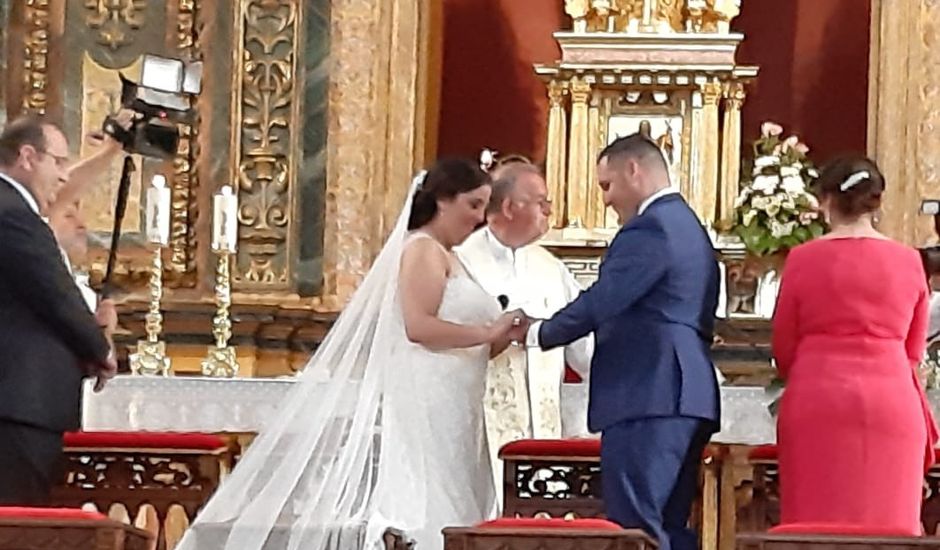 La boda de Angel Jesus Carretero y Alba García  en Chinchon, Madrid