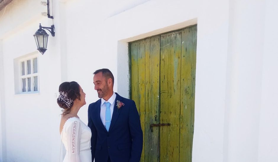 La boda de Miguel y Ana en San Fernando, Cádiz