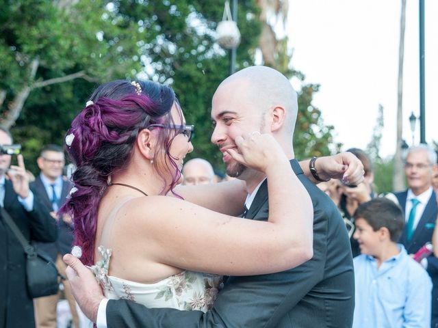 La boda de Raúl y Mabel  Pines en Algeciras, Cádiz 12