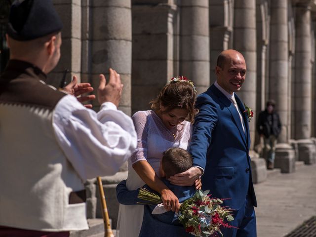 La boda de Javi y Violeta en Madrid, Madrid 55