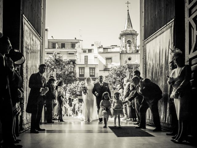 La boda de Juan y Maribi en Alcala De Guadaira, Sevilla 22