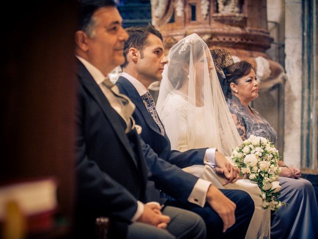 La boda de Juan y Maribi en Alcala De Guadaira, Sevilla 26