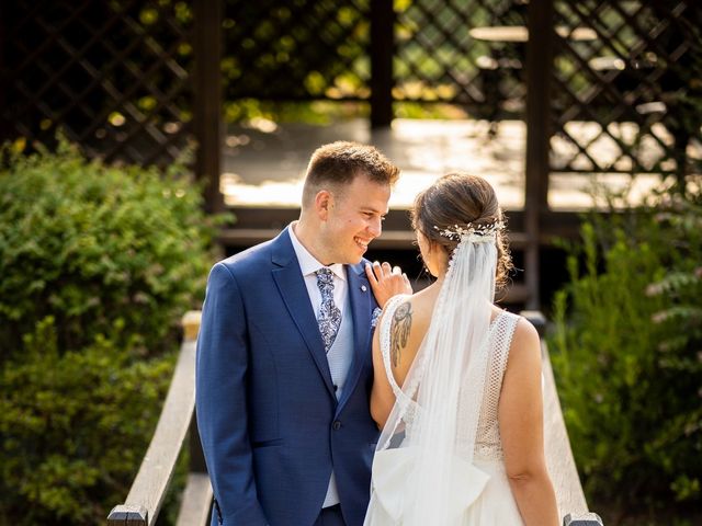 La boda de Adrián y Noelia en Redondela, Pontevedra 48