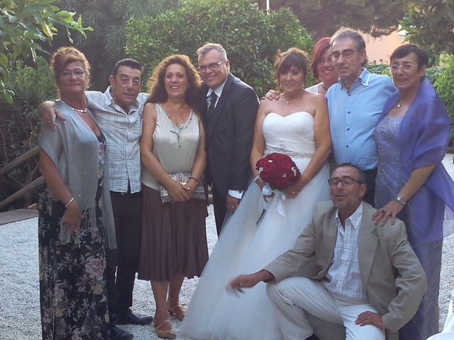 La boda de Mario y Isabel  en Canet De Mar, Barcelona 1