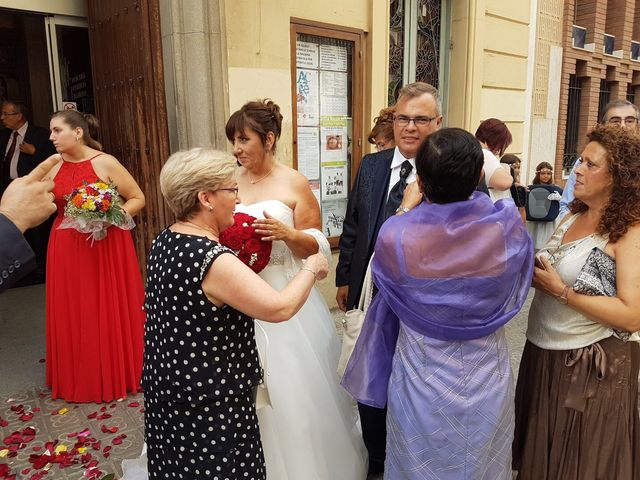 La boda de Mario y Isabel  en Canet De Mar, Barcelona 3