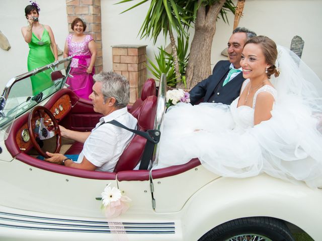 La boda de Adrian y Ana Maria en Arenas, Málaga 4