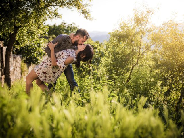 La boda de Toni y Naiara en La Riera De Gaia, Tarragona 12