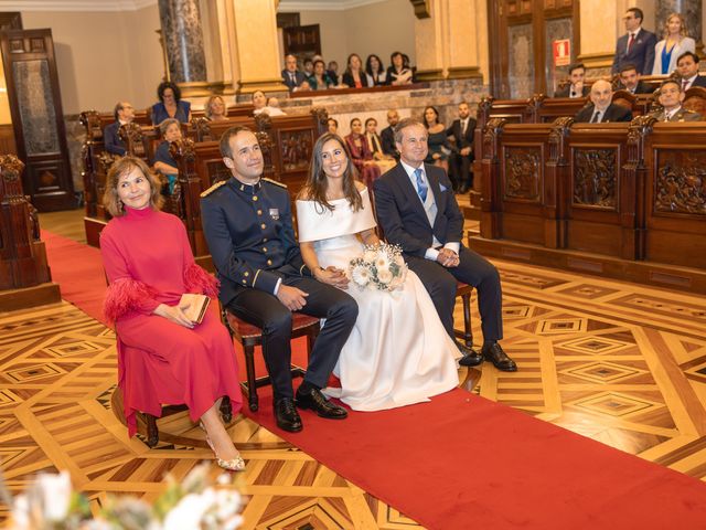 La boda de Jorge y Cristina en A Coruña, A Coruña 23