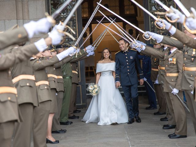 La boda de Jorge y Cristina en A Coruña, A Coruña 32