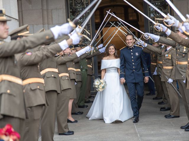 La boda de Jorge y Cristina en A Coruña, A Coruña 33