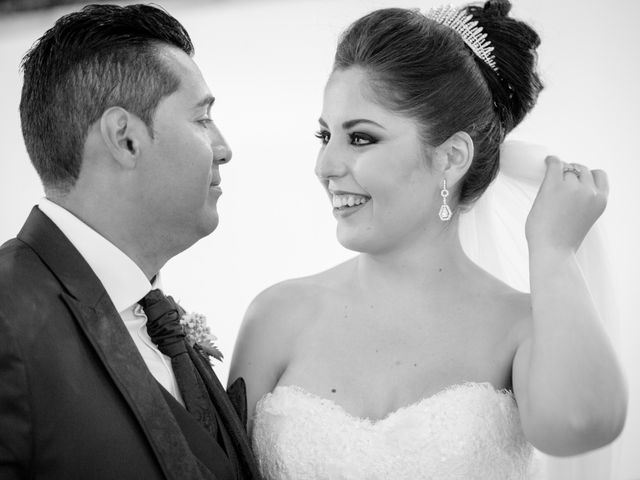 La boda de Leo y Estefanía en Salteras, Sevilla 29