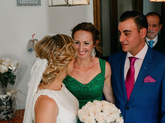 La boda de Jorge y Manuela en Jerez De La Frontera, Cádiz 34