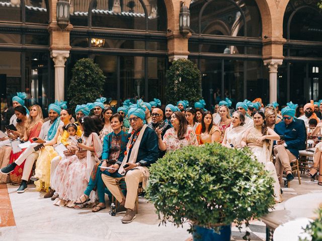 La boda de Devin y Yushmee en Sevilla, Sevilla 42