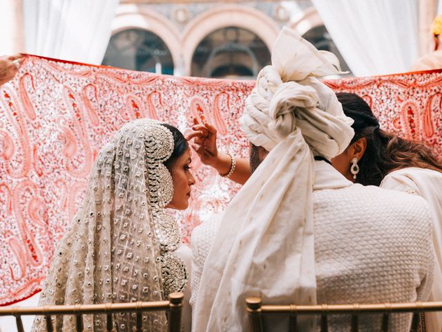 La boda de Devin y Yushmee en Sevilla, Sevilla 70