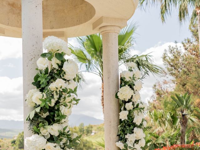 La boda de Stacy y Gauthier en Viñuela, Málaga 55