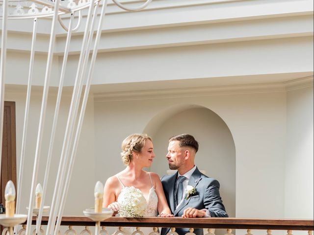 La boda de Stacy y Gauthier en Viñuela, Málaga 106