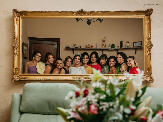 La boda de Jesús y Ángela en Villamanrique De La Condesa, Sevilla 23