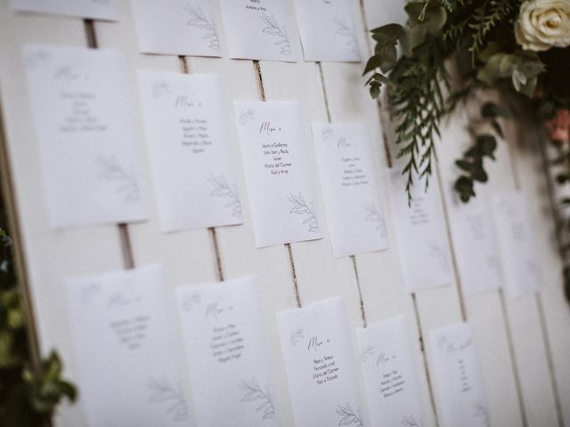 La boda de Daniel y Rosalía en Sevilla, Sevilla 24
