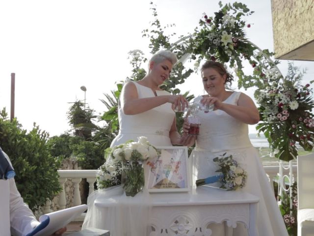 La boda de Verónica y Lourdes en San Fernando, Cádiz 35