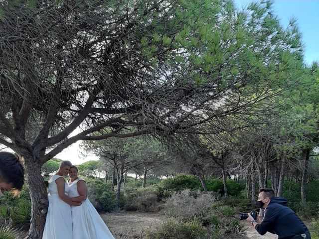 La boda de Verónica y Lourdes en San Fernando, Cádiz 62