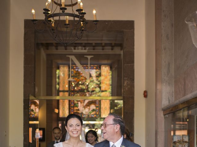 La boda de Antonio y Amparo en San Cristóbal de La Laguna, Santa Cruz de Tenerife 4