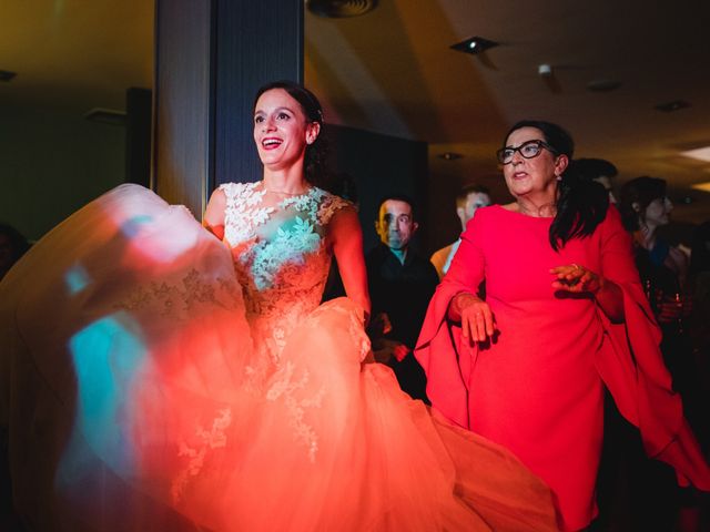 La boda de Ander y Saioa en Irun, Guipúzcoa 27