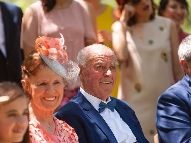 La boda de Luis y Estela en Huermeces, Burgos 16