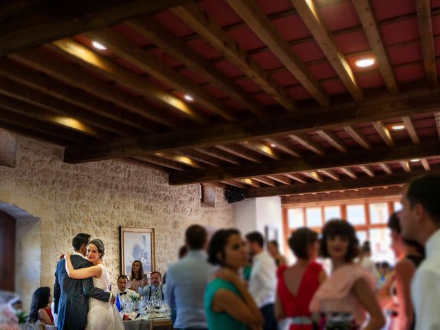 La boda de Luis y Estela en Huermeces, Burgos 33