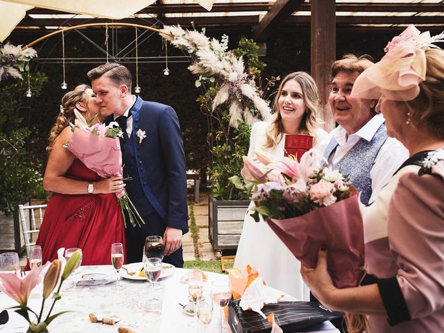 La boda de Israel y Carla en Villanueva De Gallego, Zaragoza 32