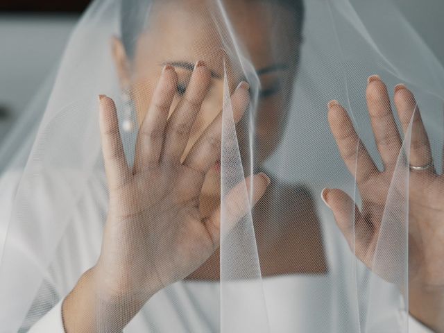 La boda de Marta y Kiko en Rincon De La Victoria, Málaga 3