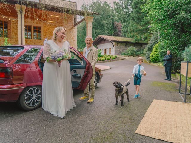 La boda de Sergio y Noelia en Pruvia (Llanera), Asturias 11