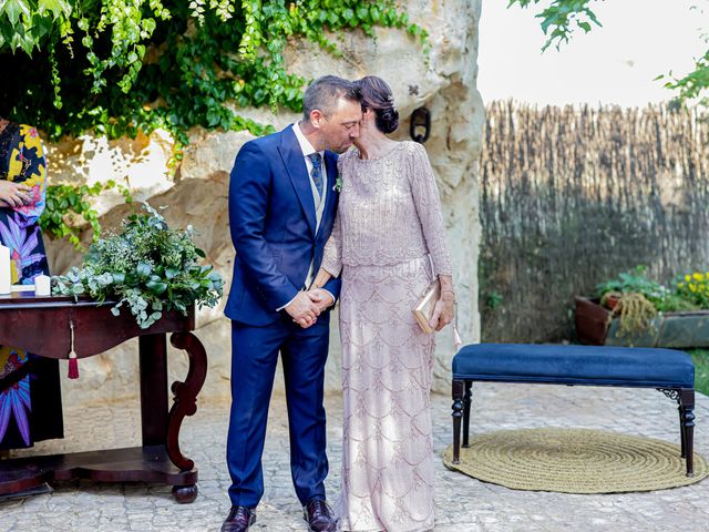 La boda de Roberto y Eva María en La Cañada De Calatrava, Ciudad Real 57