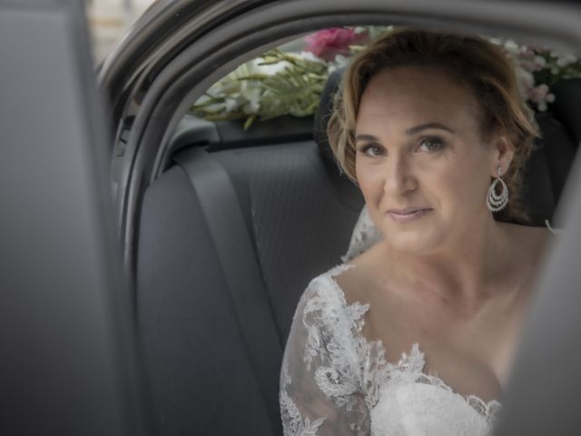 La boda de Miguel y Laura en Conil De La Frontera, Cádiz 17