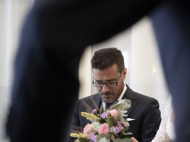 La boda de Miguel y Laura en Conil De La Frontera, Cádiz 30