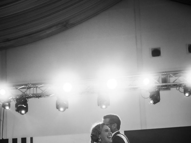 La boda de Miguel y Laura en Conil De La Frontera, Cádiz 89