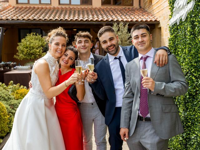 La boda de Juan y Pilar en Baños De Rioja, La Rioja 28
