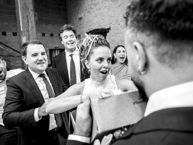 La boda de Juan y Pilar en Baños De Rioja, La Rioja 34