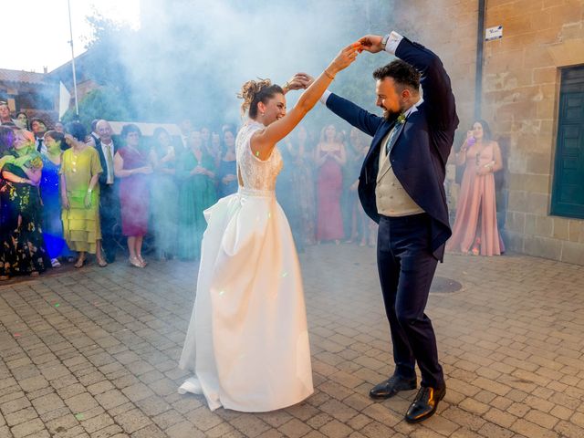 La boda de Juan y Pilar en Baños De Rioja, La Rioja 36