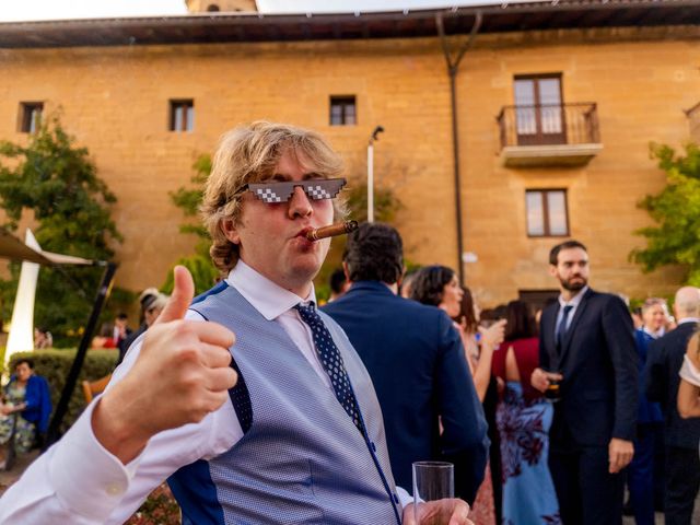 La boda de Juan y Pilar en Baños De Rioja, La Rioja 45