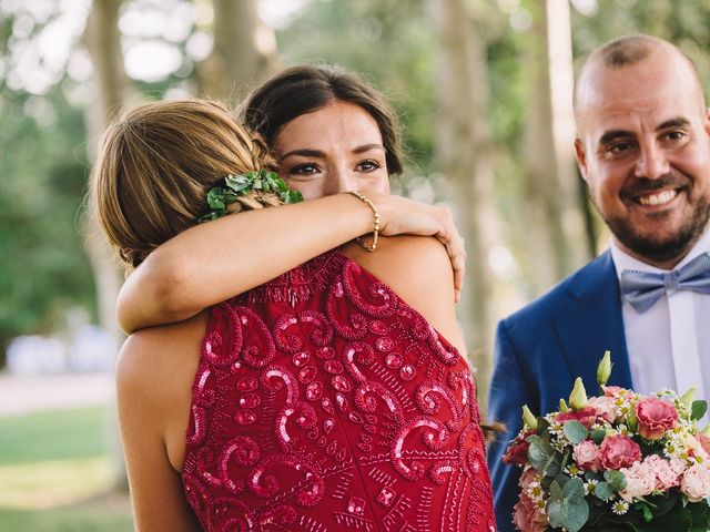 La boda de Pau y Elena en Bellvis, Lleida 28