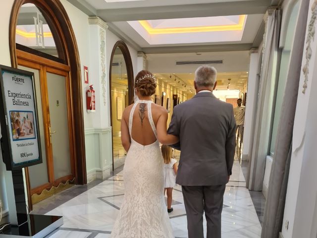 La boda de José Luis y Marissa  en Marbella, Málaga 4