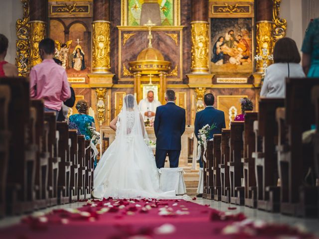 La boda de Natalia y Santiago en Las Pedroñeras, Cuenca 16