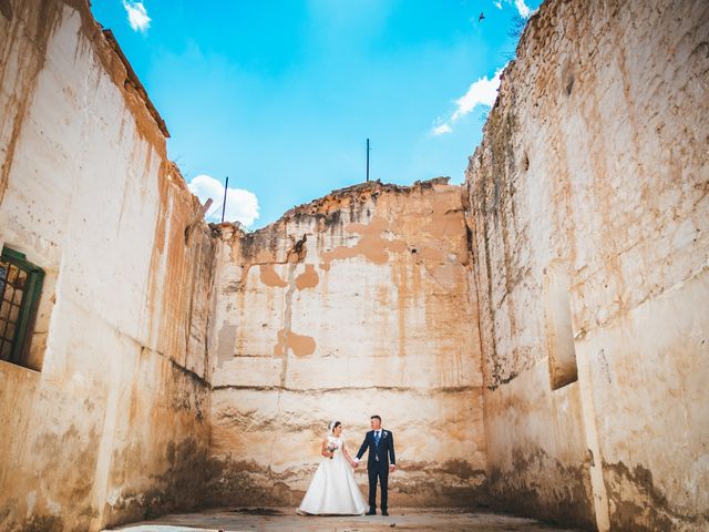 La boda de Natalia y Santiago en Las Pedroñeras, Cuenca 21