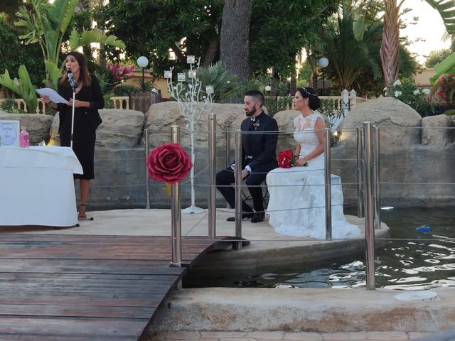 La boda de Dori y Cristian en Sant Vicent Del Raspeig/san Vicente Del, Alicante 4