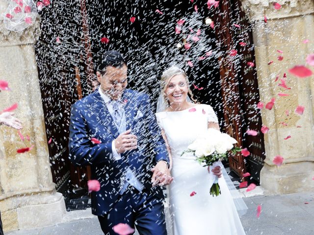 La boda de Aurora y Fran en Sevilla, Sevilla 7