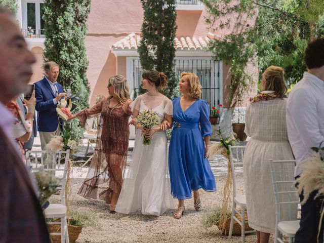 La boda de George y Virginia en Alacant/alicante, Alicante 31